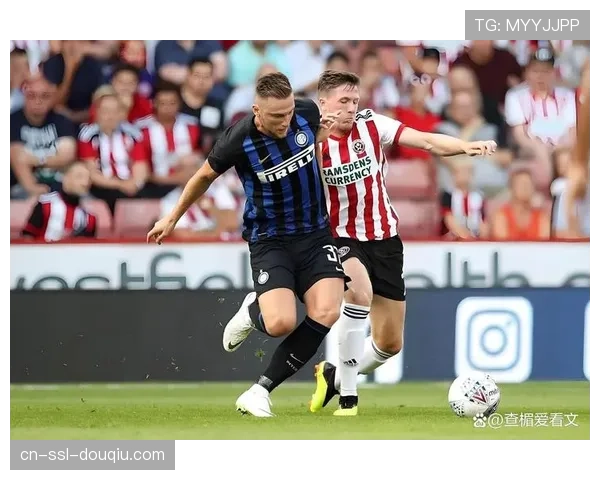 聚焦：终场哨响，带队保级成功的谢菲联主帅怀尔德泪洒球场